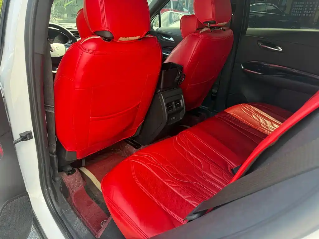 Cadillac XT4 — миниатюра 3