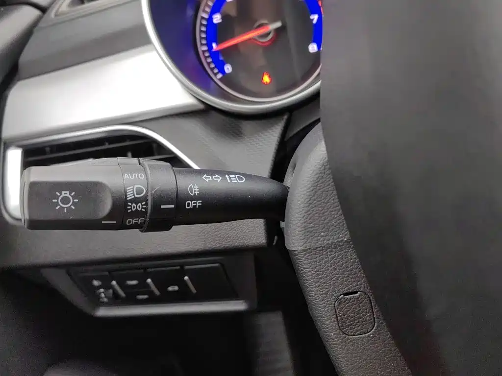 Geely Vision — миниатюра 21
