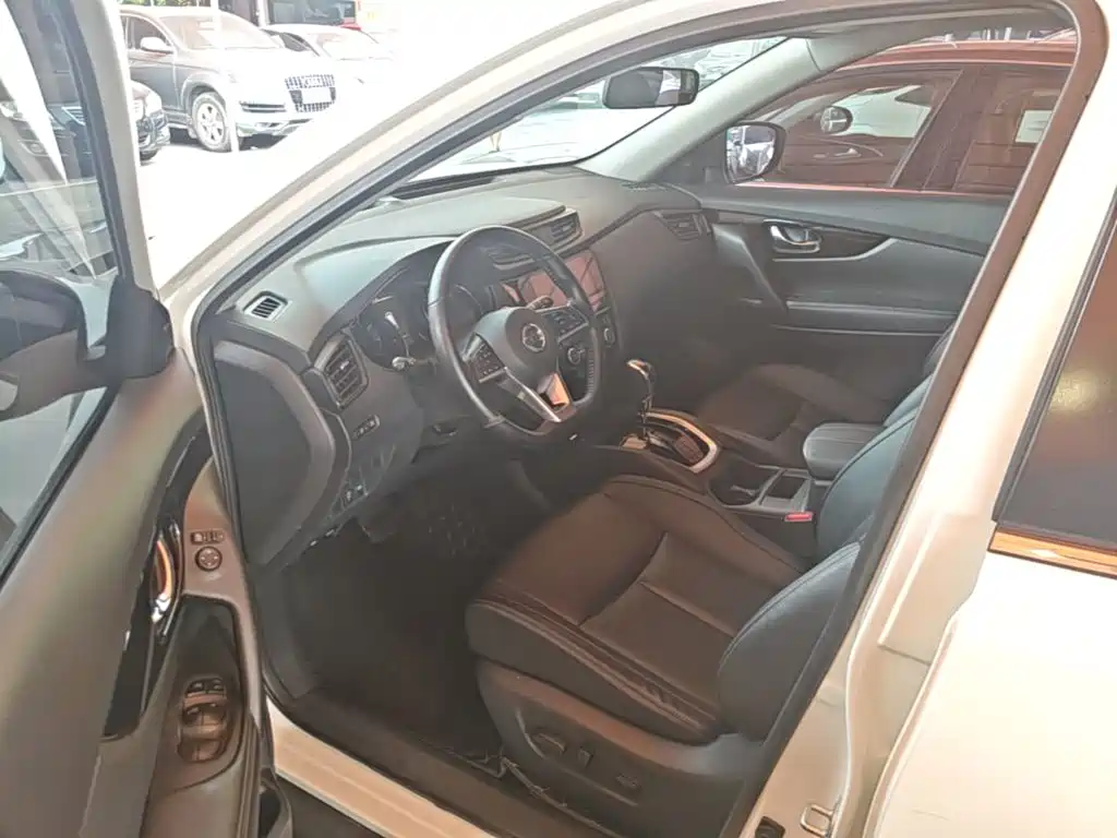 Nissan X-Trail — миниатюра 16