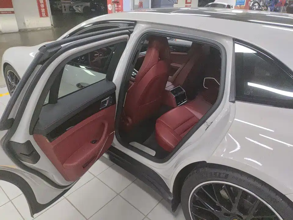 Porsche Panamera — миниатюра 5