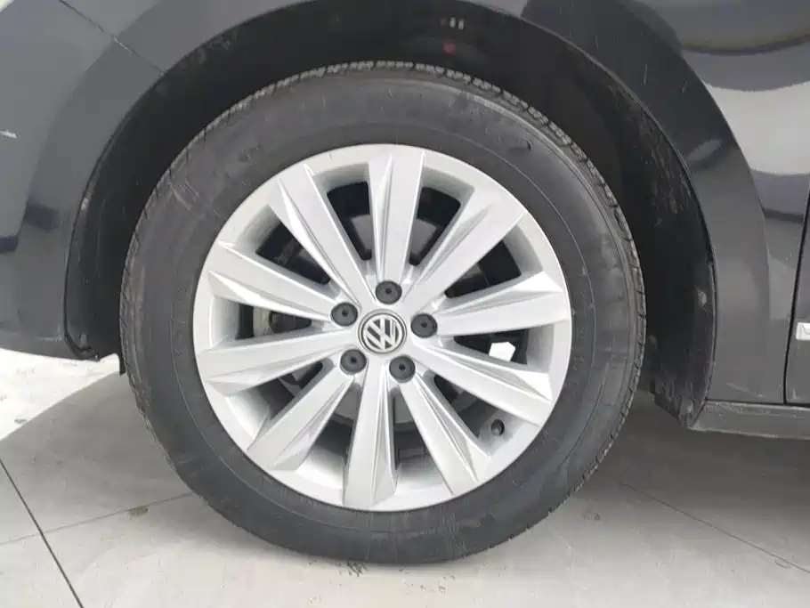 Volkswagen Bora — миниатюра 6