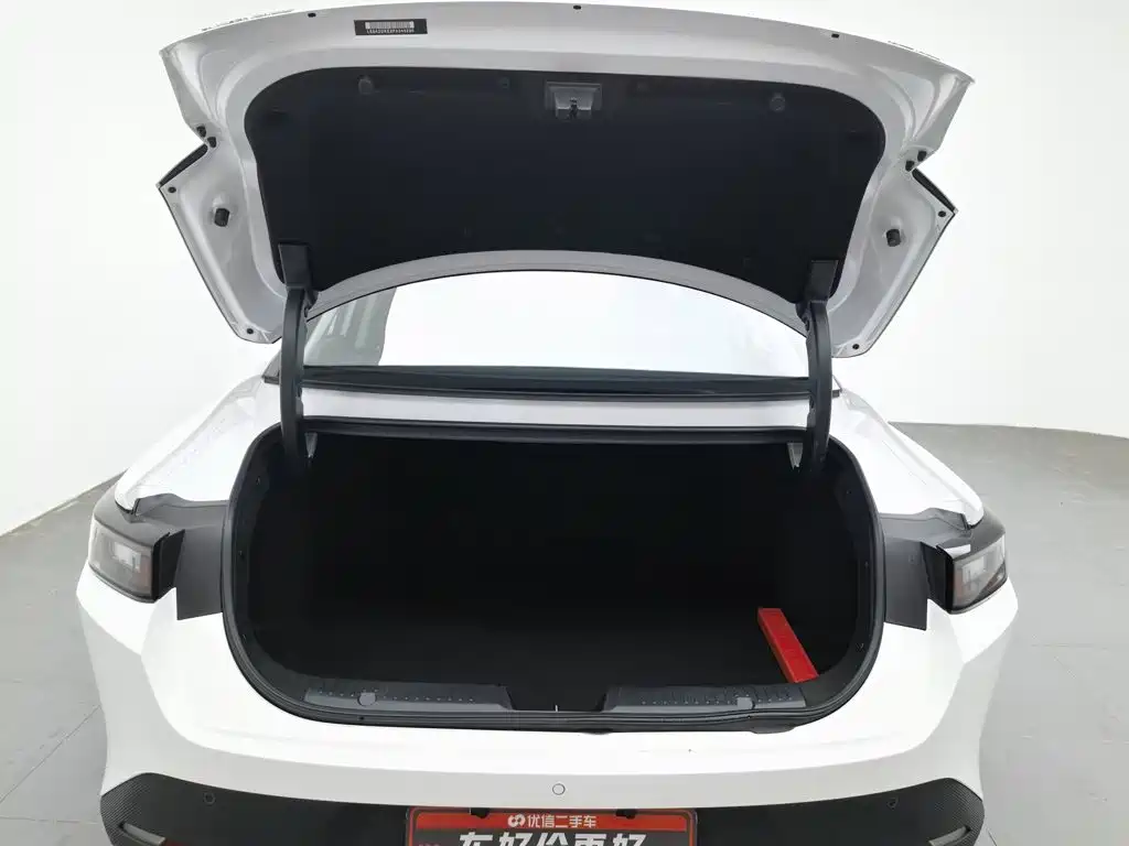 Changan Yida — миниатюра 16