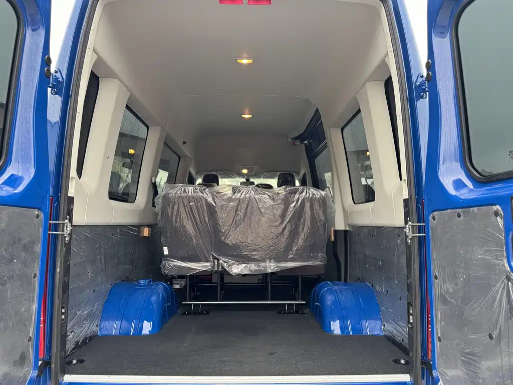 IVECO Ousheng — миниатюра 8