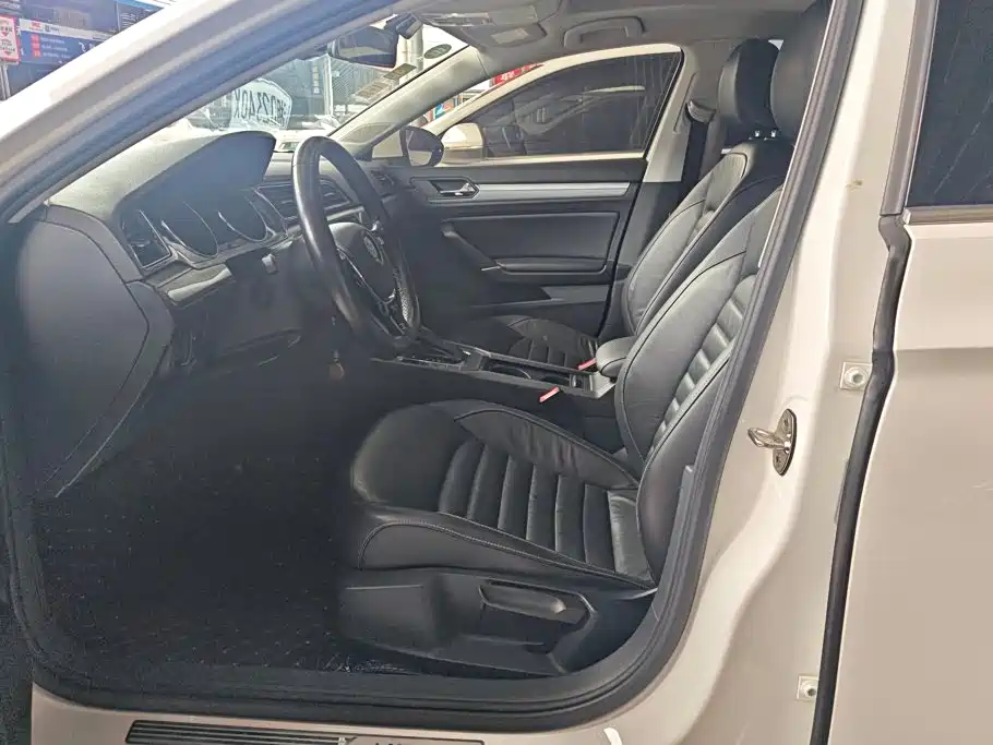 Volkswagen Lamando — миниатюра 9