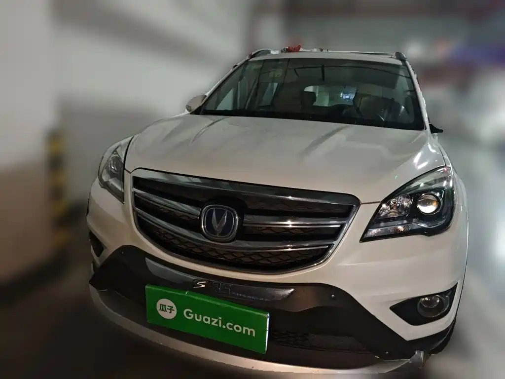 Changan CS35 — миниатюра 2