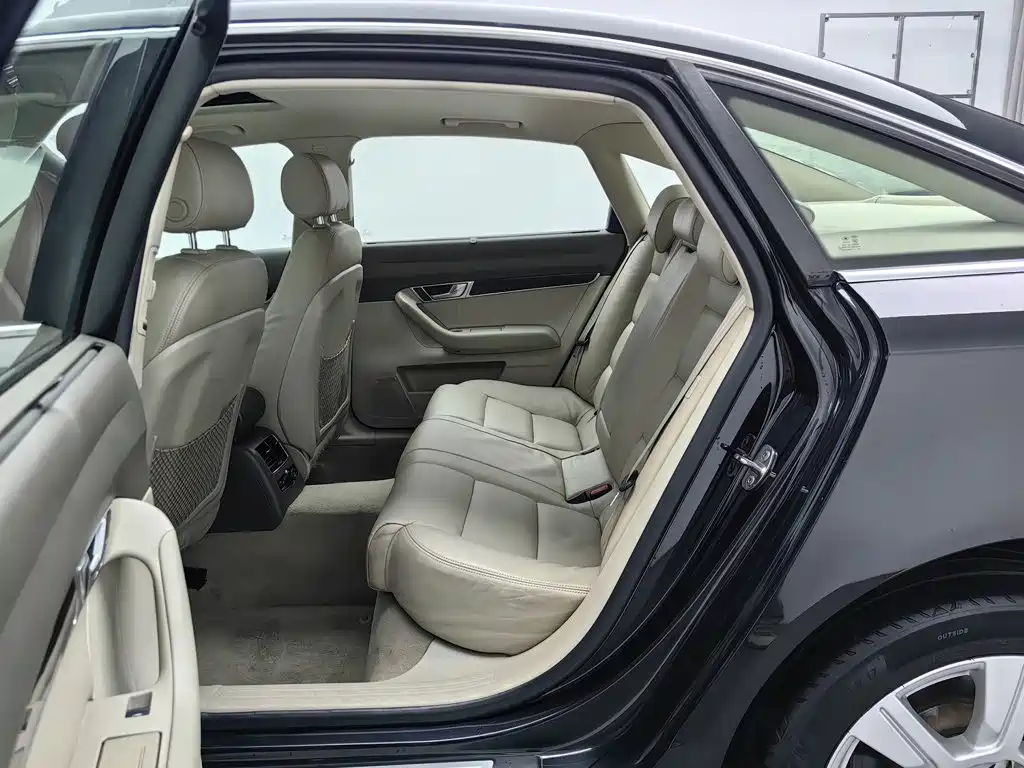 Audi A6L — миниатюра 15