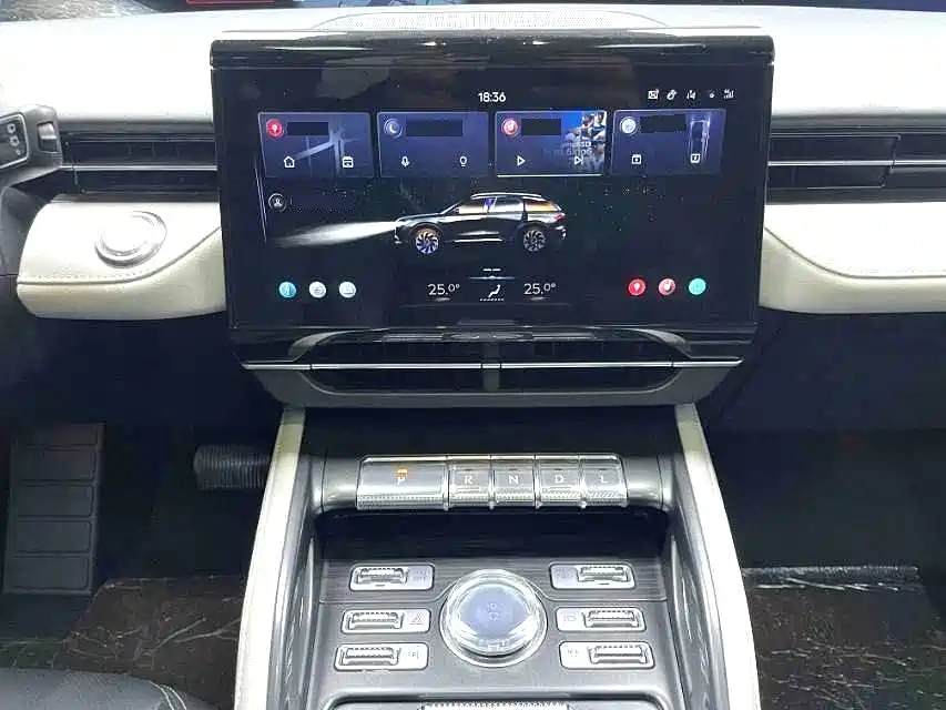 Lincoln Nautilus 2023 2.0T Premium