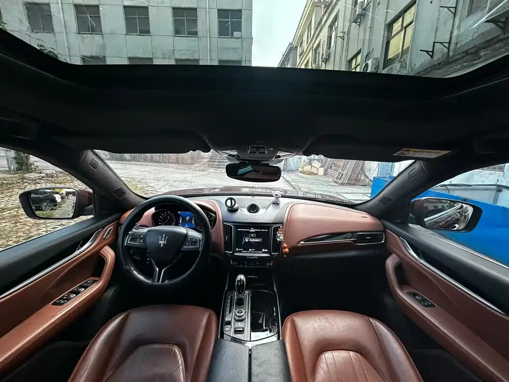 Maserati Levante — миниатюра 8