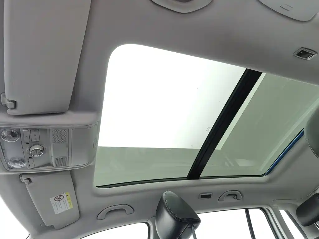 Volkswagen Tiguan — миниатюра 14