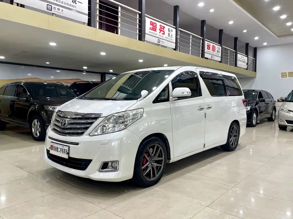 Toyota Alphard 2011 3.5L Luxury