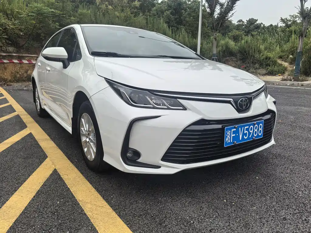 Toyota Corolla — миниатюра 3