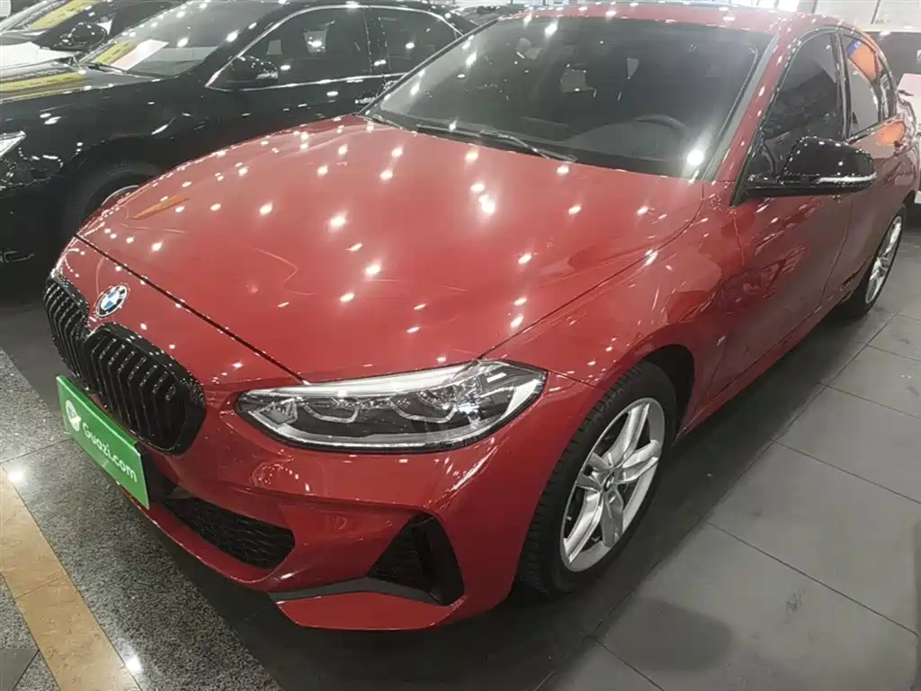 BMW 1 Series 2021