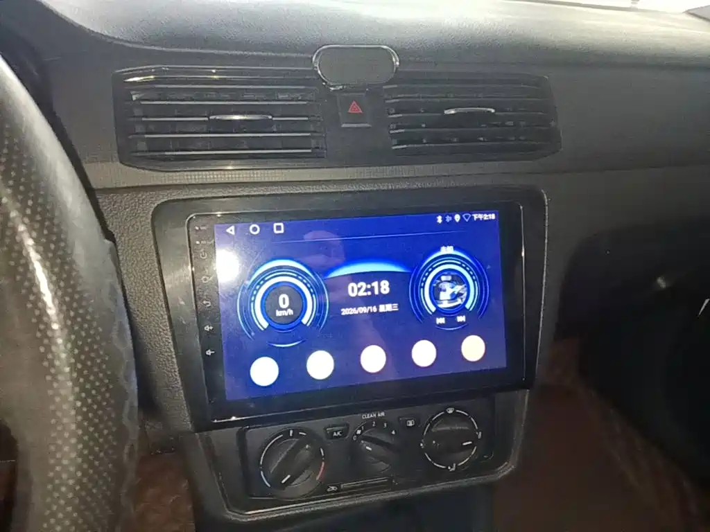Volkswagen Santana — миниатюра 13