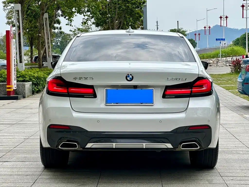 BMW 5 Series 5 2024 530Li Lead M Sport