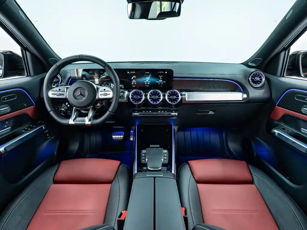 MERCEDES-BENZ GLB AMG