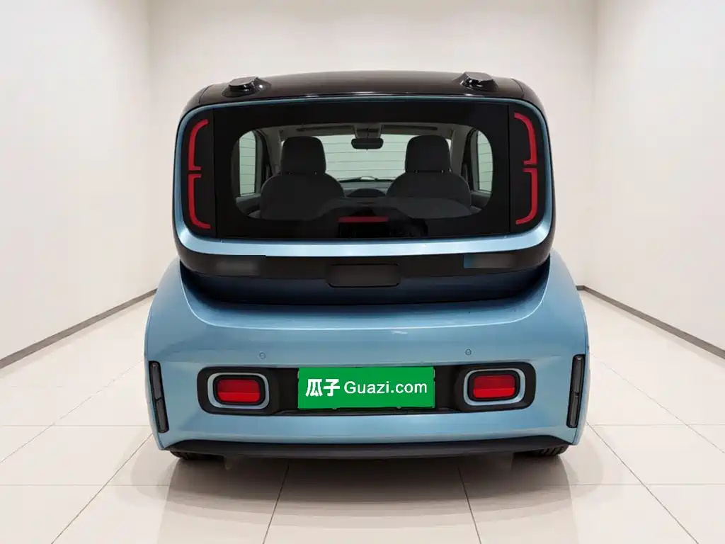 Baojun E300 — миниатюра 5