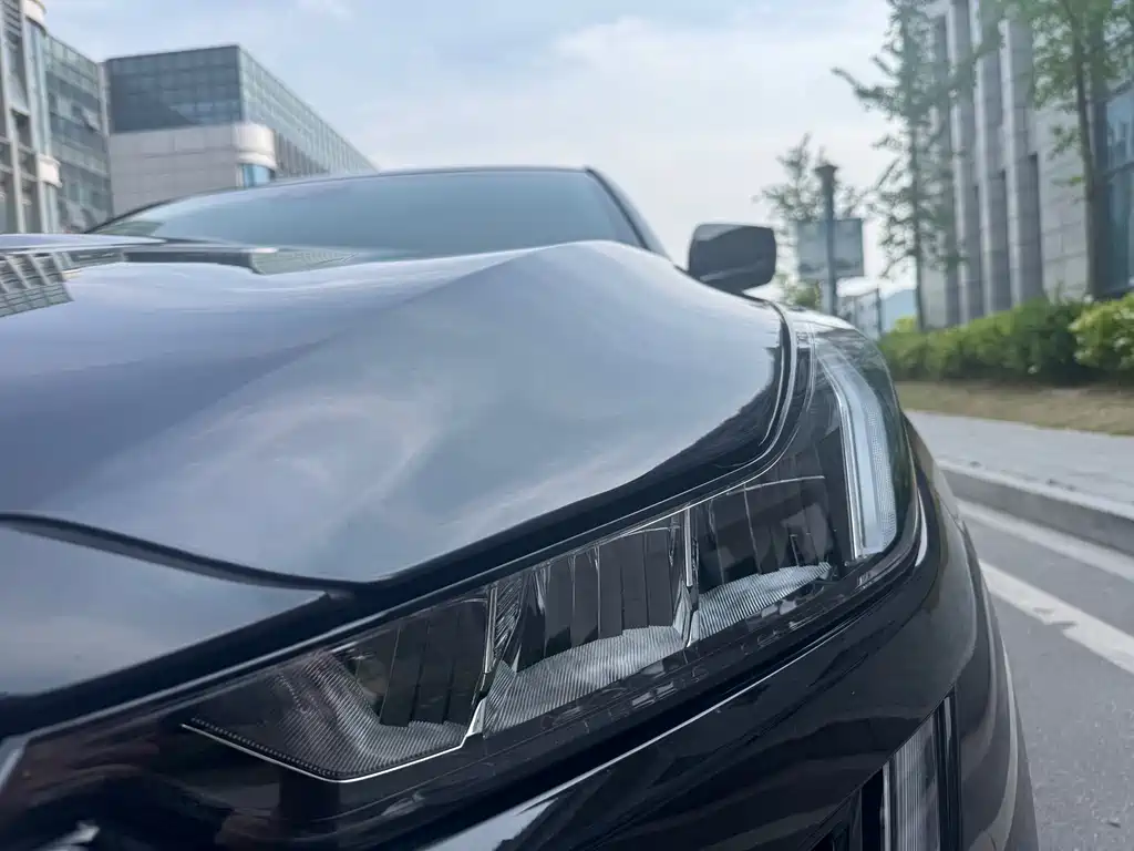 Cadillac CT5 2023 28T Luxury （ Standard ）