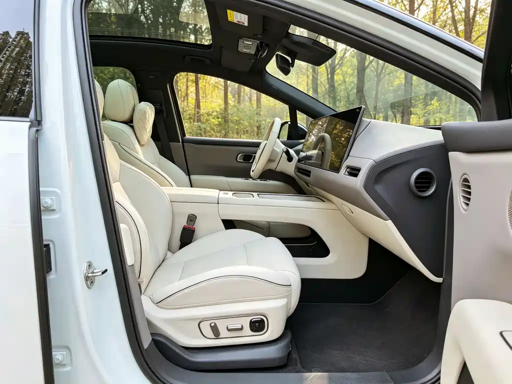 Li Auto Li i6 — миниатюра 10