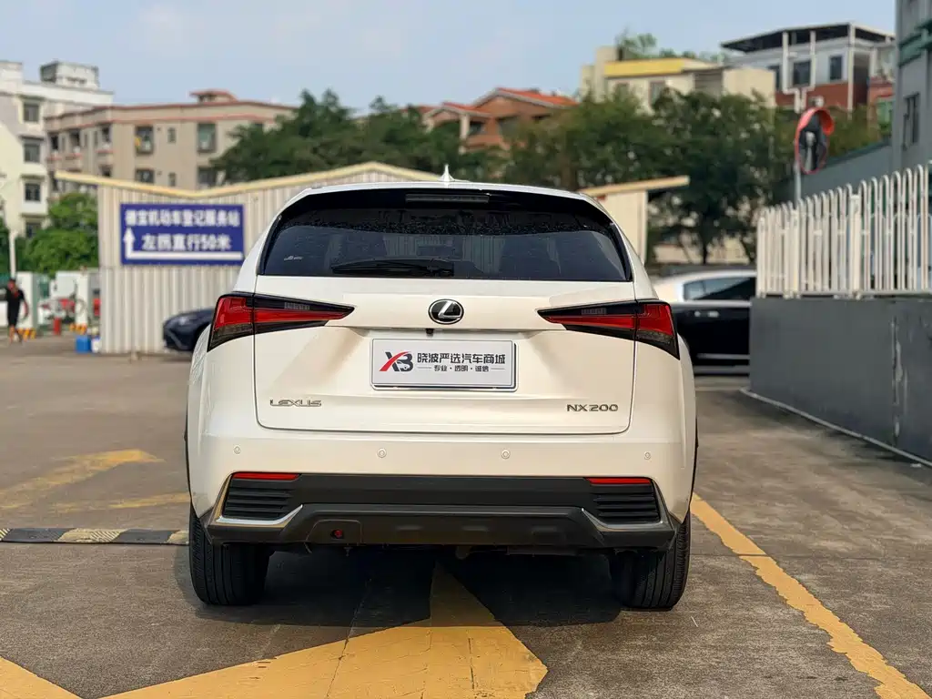 Lexus NX — миниатюра 13
