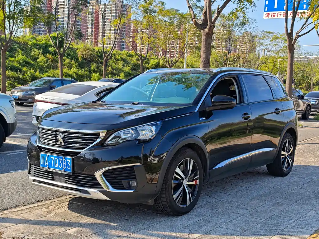 Peugeot 5008