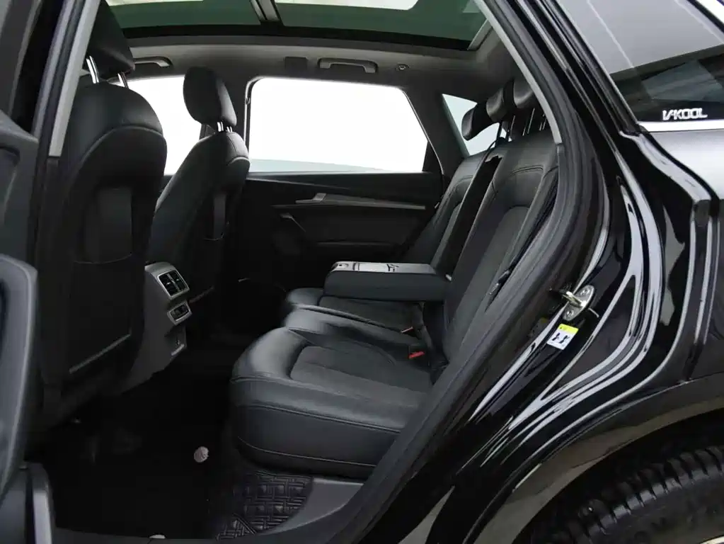 Audi Q5L — миниатюра 7