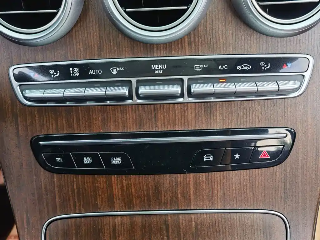 Mercedes-Benz GLC — миниатюра 24