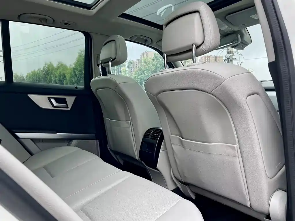 Mercedes-Benz GLK-Class — миниатюра 15