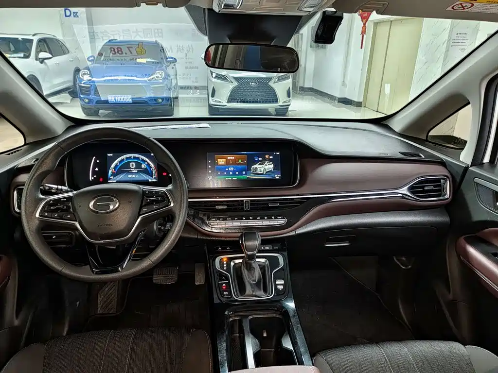 GAC Motor Trumpchi M6 — миниатюра 10