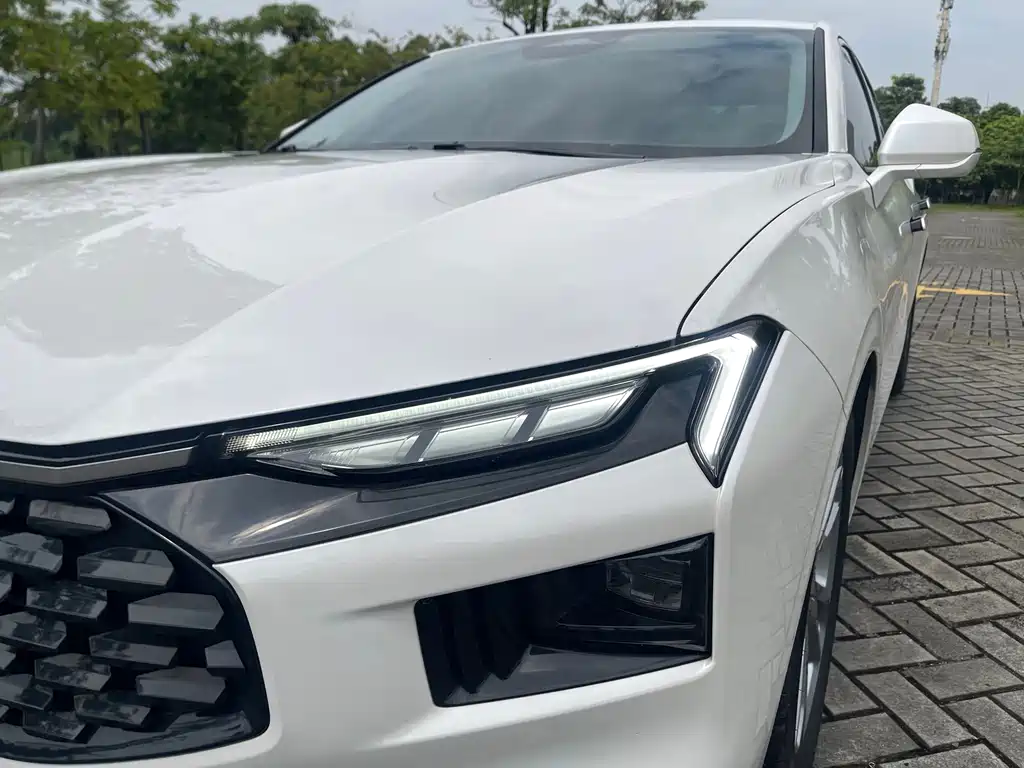Ford Mondeo — миниатюра 21