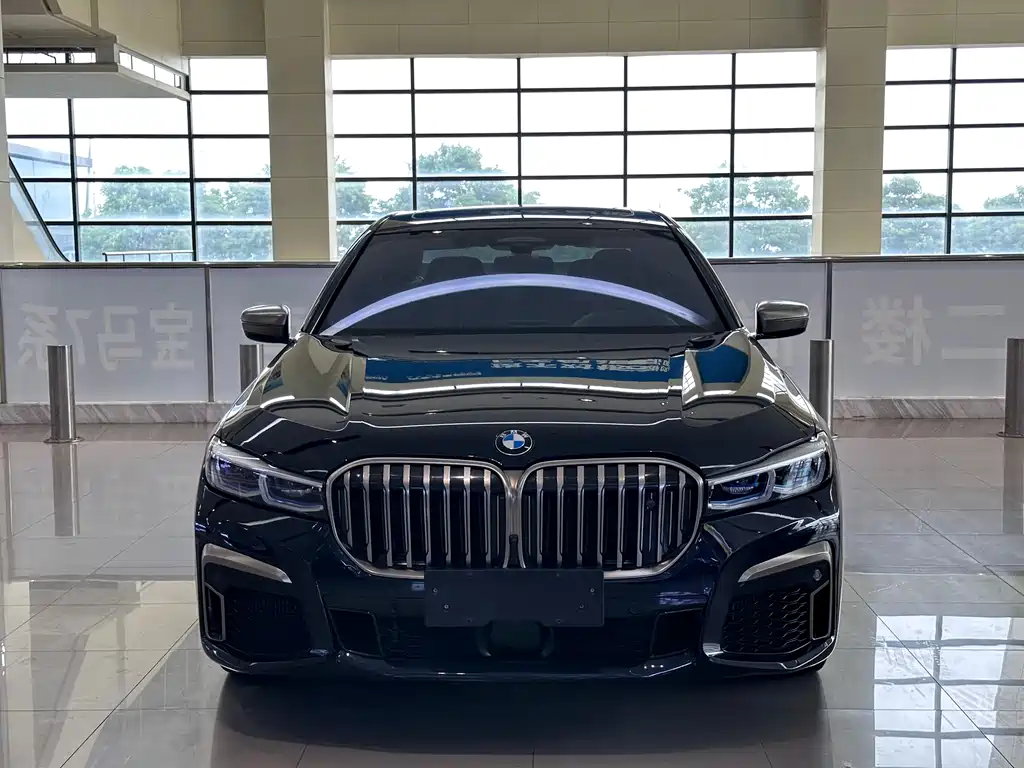 BMW 7 Series 7 2019 M760Li xDrive V12 Sport