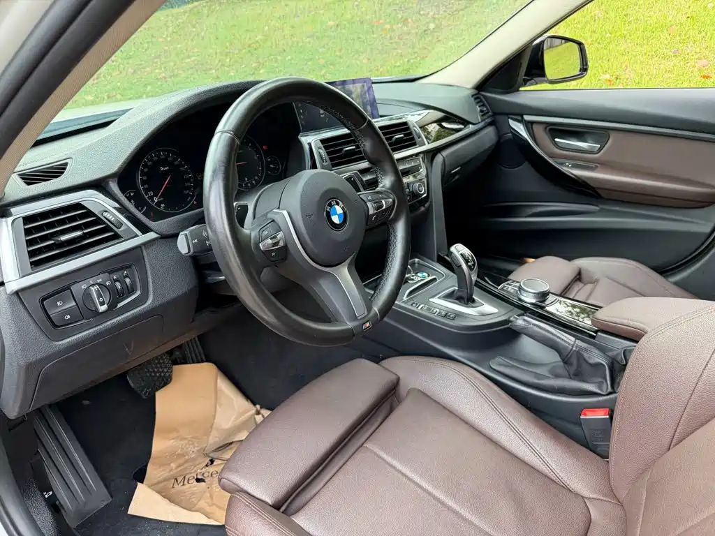 BMW 3 Series — миниатюра 7