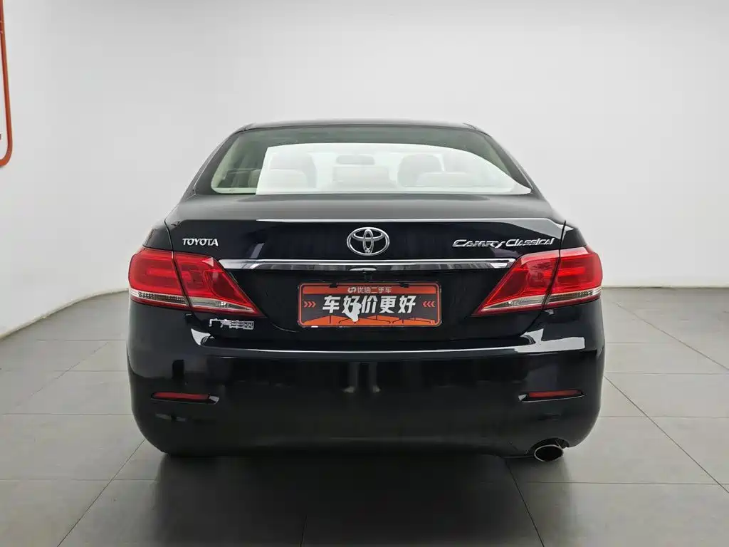 Toyota Camry 2013 200G Luxury