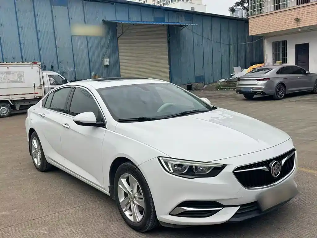 Buick Regal — миниатюра 4