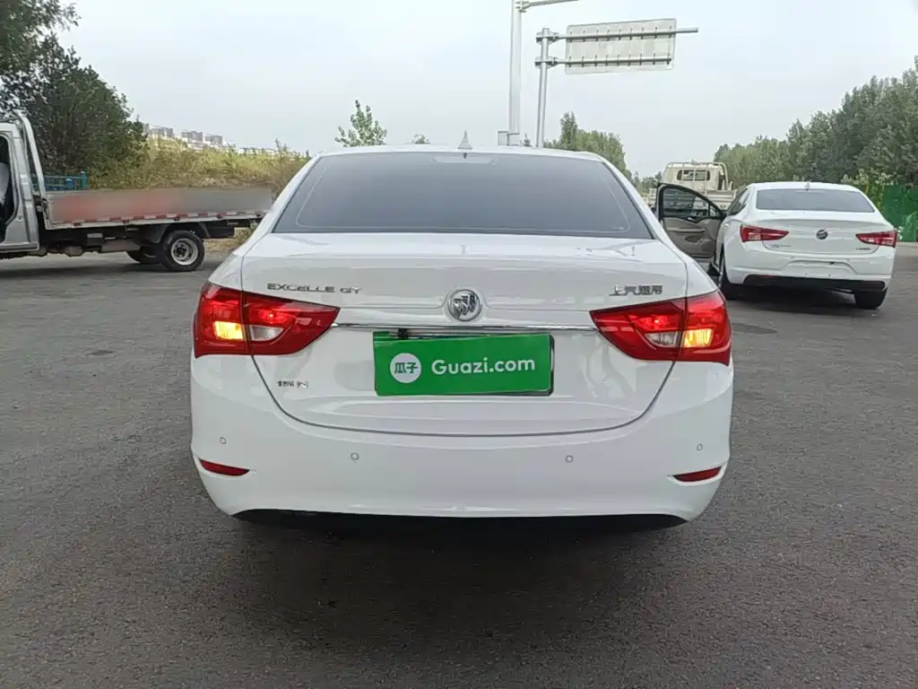 Buick Excelle — миниатюра 6
