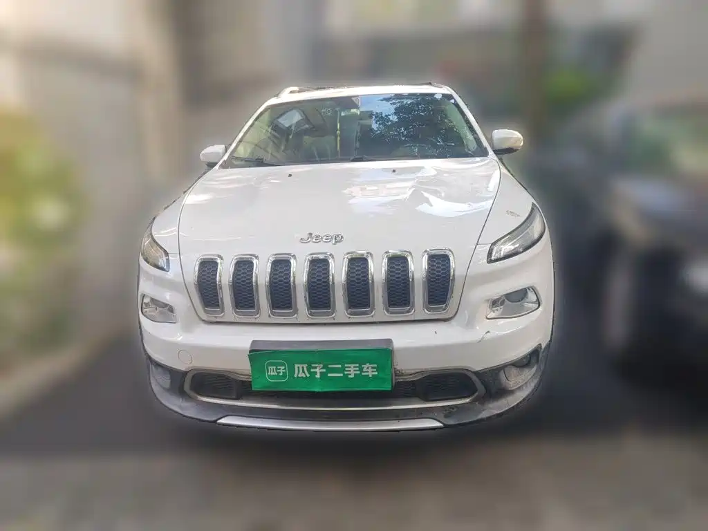 Jeep Cherokee — миниатюра 23