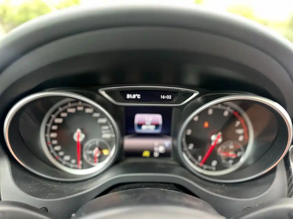 Mercedes-Benz GLA — миниатюра 6