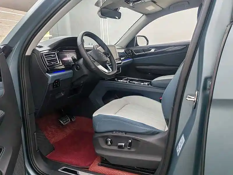 Volkswagen Teramont — миниатюра 6
