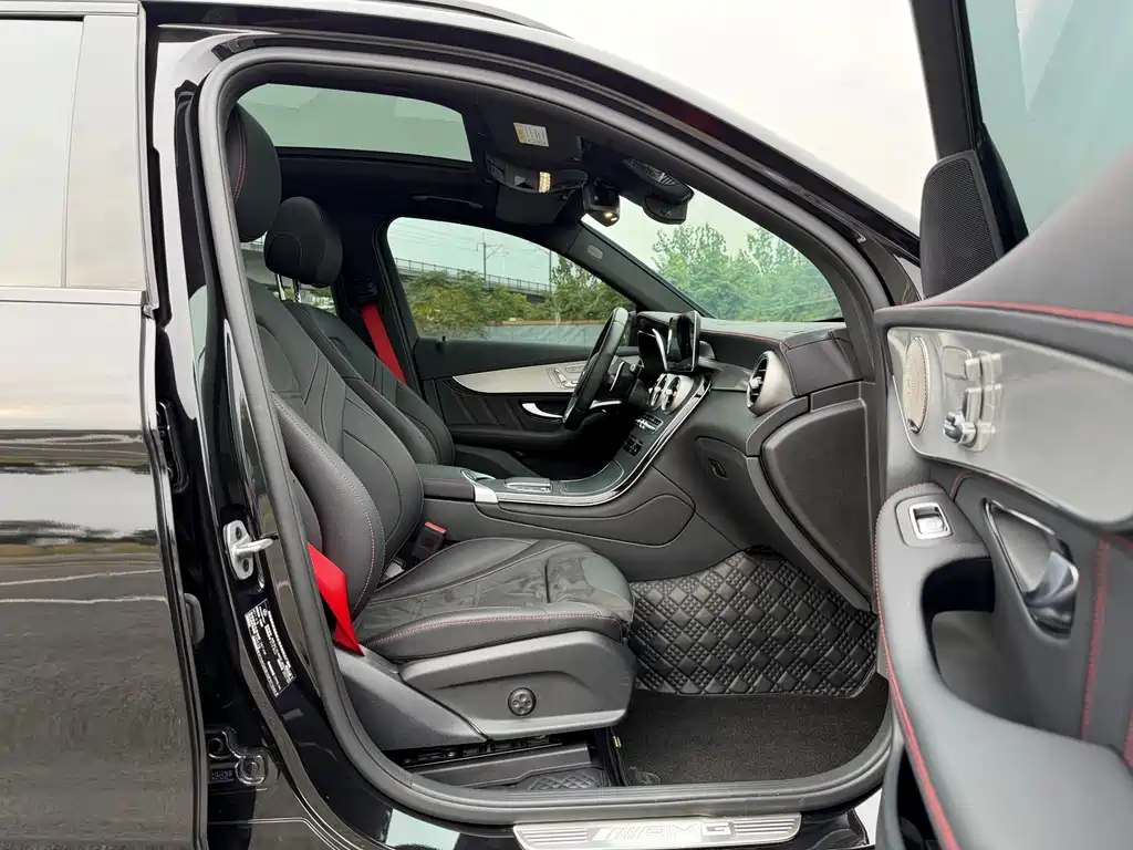 Mercedes-Benz GLC AMG — миниатюра 15