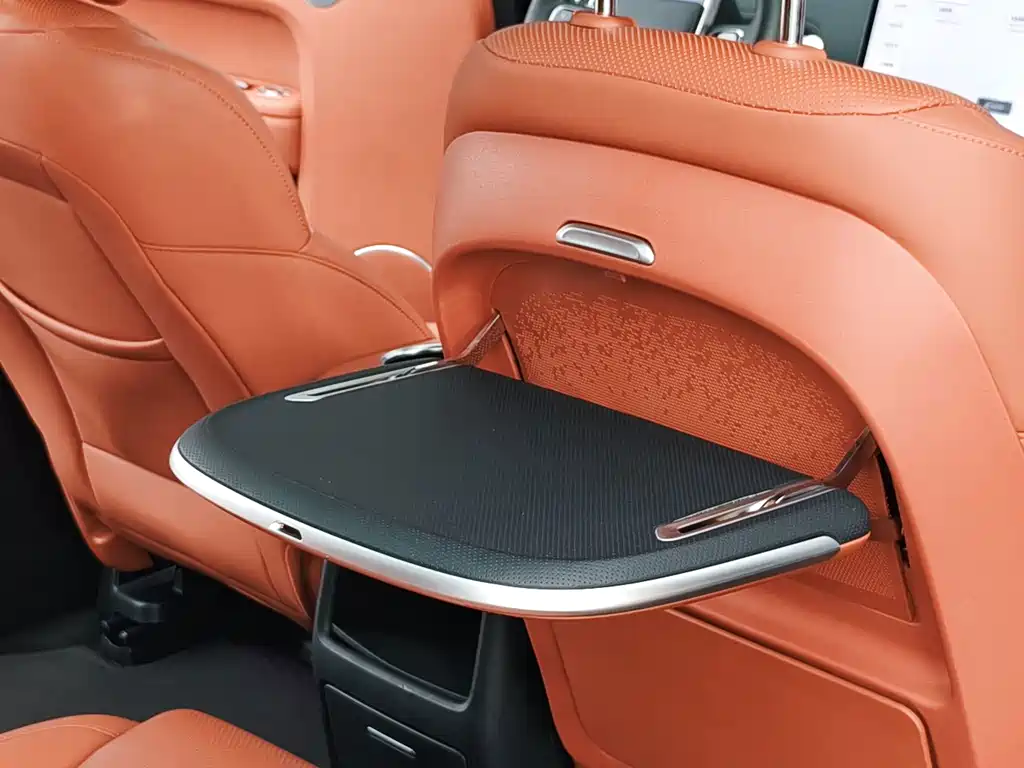 Li Auto Li L8 — миниатюра 12