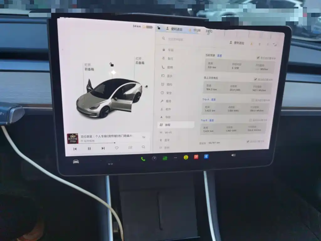 Tesla Model 3 — миниатюра 8