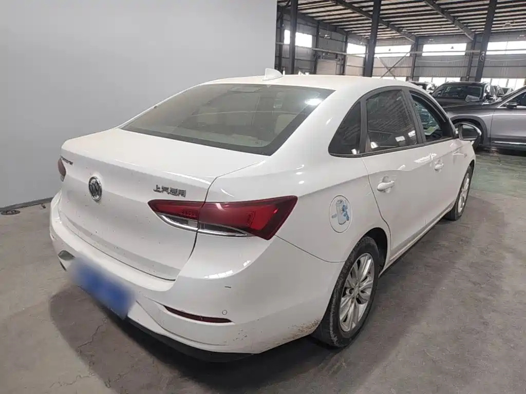 Buick Excelle — миниатюра 7