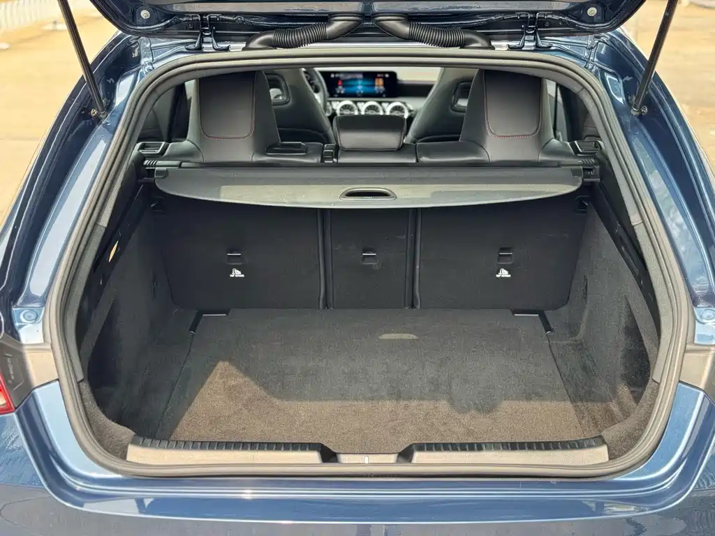 Mercedes-Benz CLA (Import) — миниатюра 35