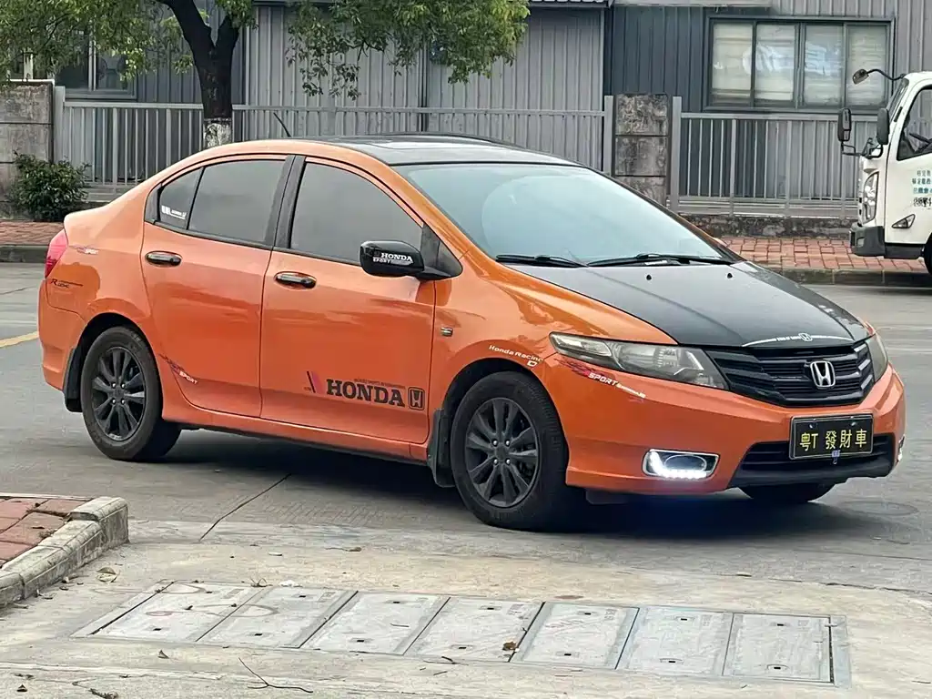 Honda City Classic 1.5L Auto Elite Edition, фото 3