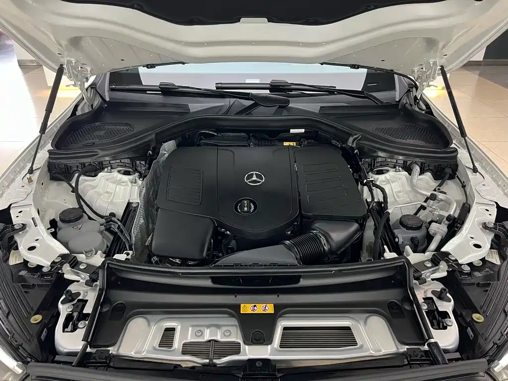 Mercedes-Benz GLC Coupe — миниатюра 23