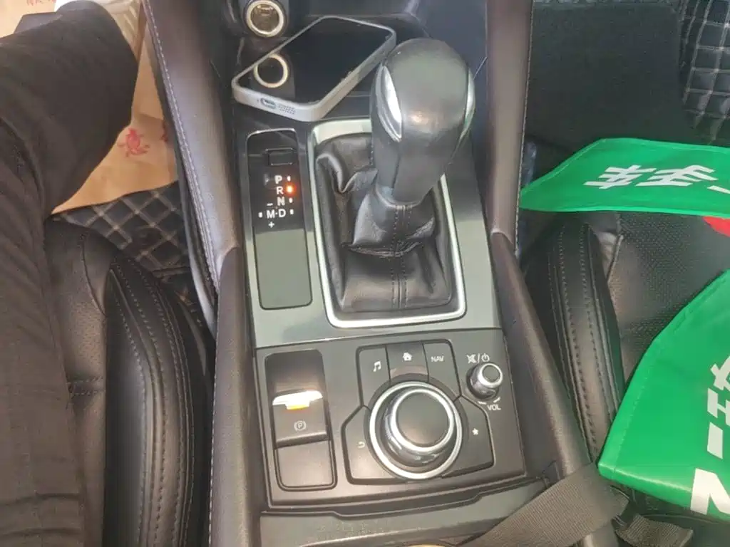 Mazda Atenza — миниатюра 14