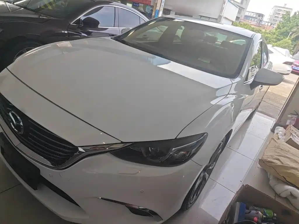 Mazda Atenza