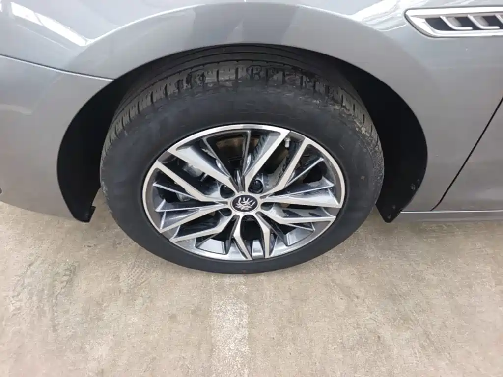 BYD Qin PLUS — миниатюра 23