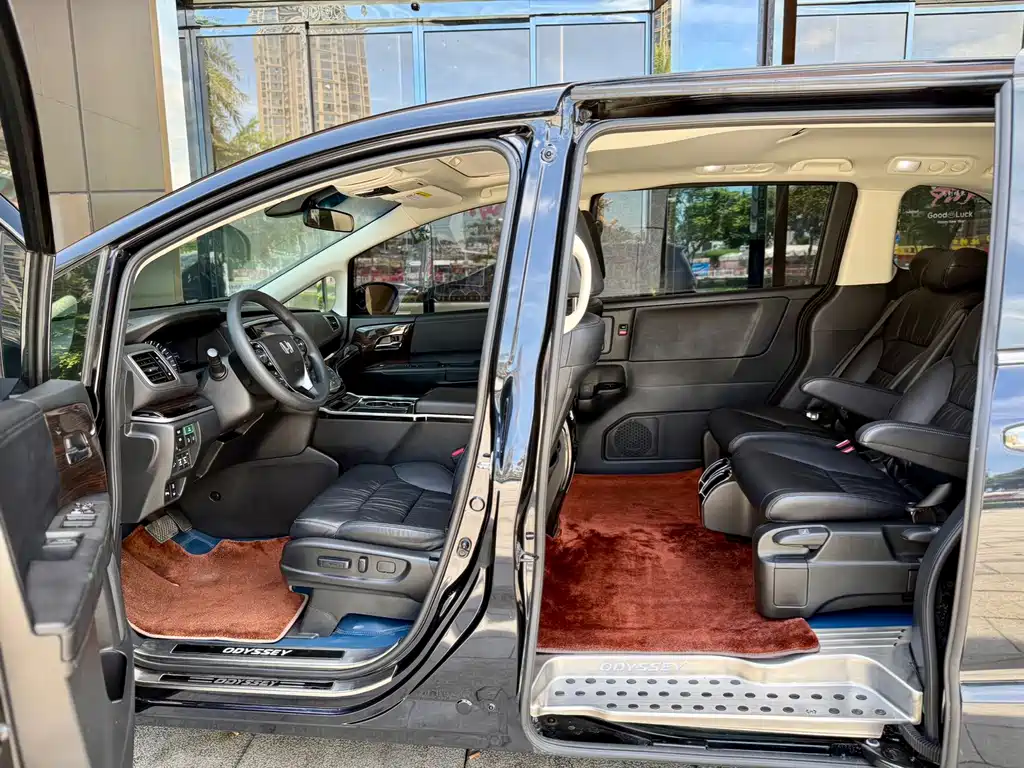 Honda Odyssey — миниатюра 7
