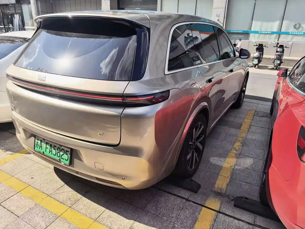 Li Auto Li L8 — миниатюра 3