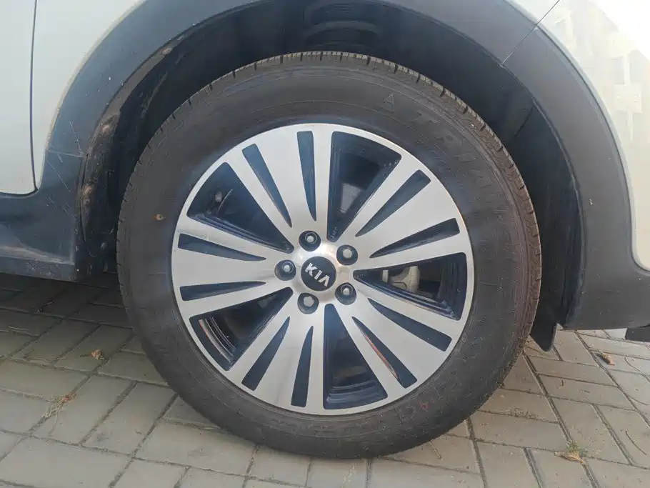 Kia Sportage — миниатюра 6